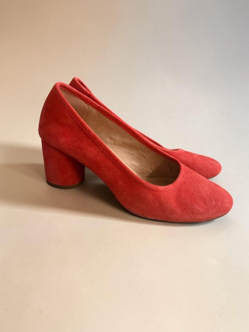 EVERLANE Red Orange Suede Heels Size 6 Womens Shoes